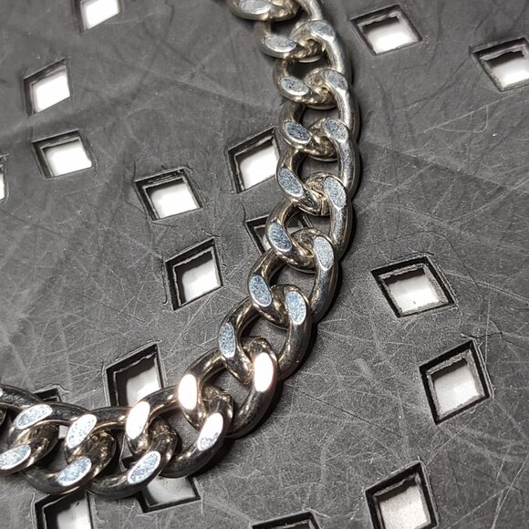 19 Inch Heavy Metal Curb Link Necklace - Picture 1 of 11